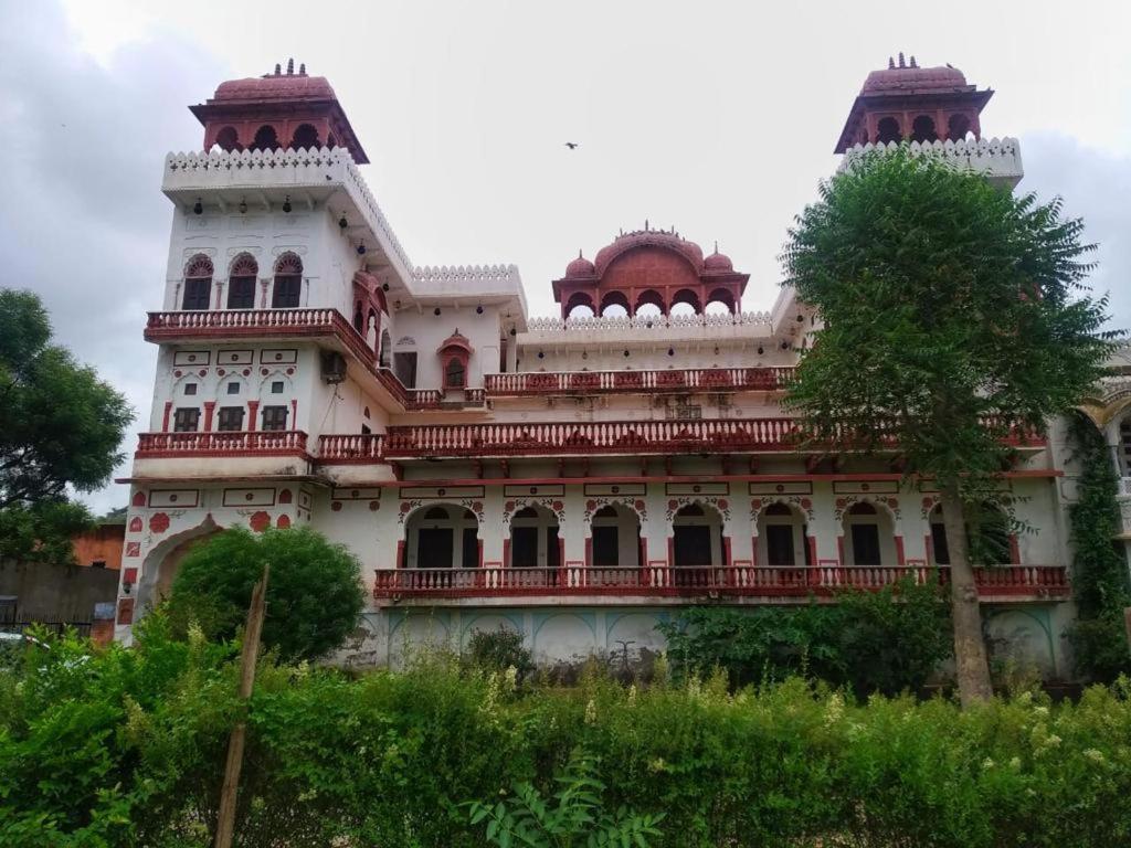 فندق Malpura في  Tordi Garh المظهر الخارجي الصورة