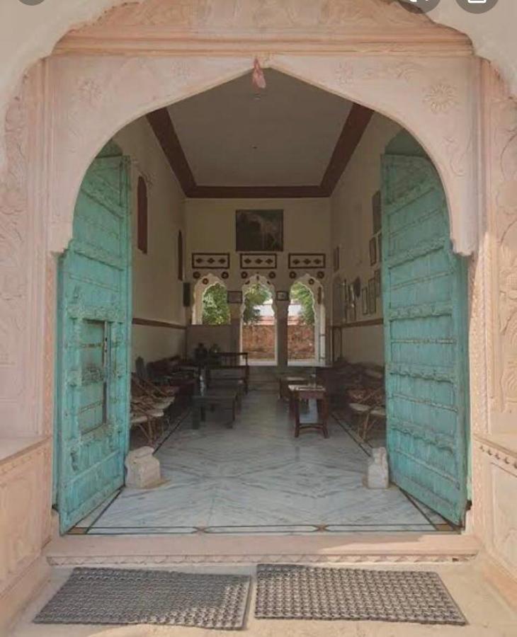 فندق Malpura في  Tordi Garh المظهر الخارجي الصورة